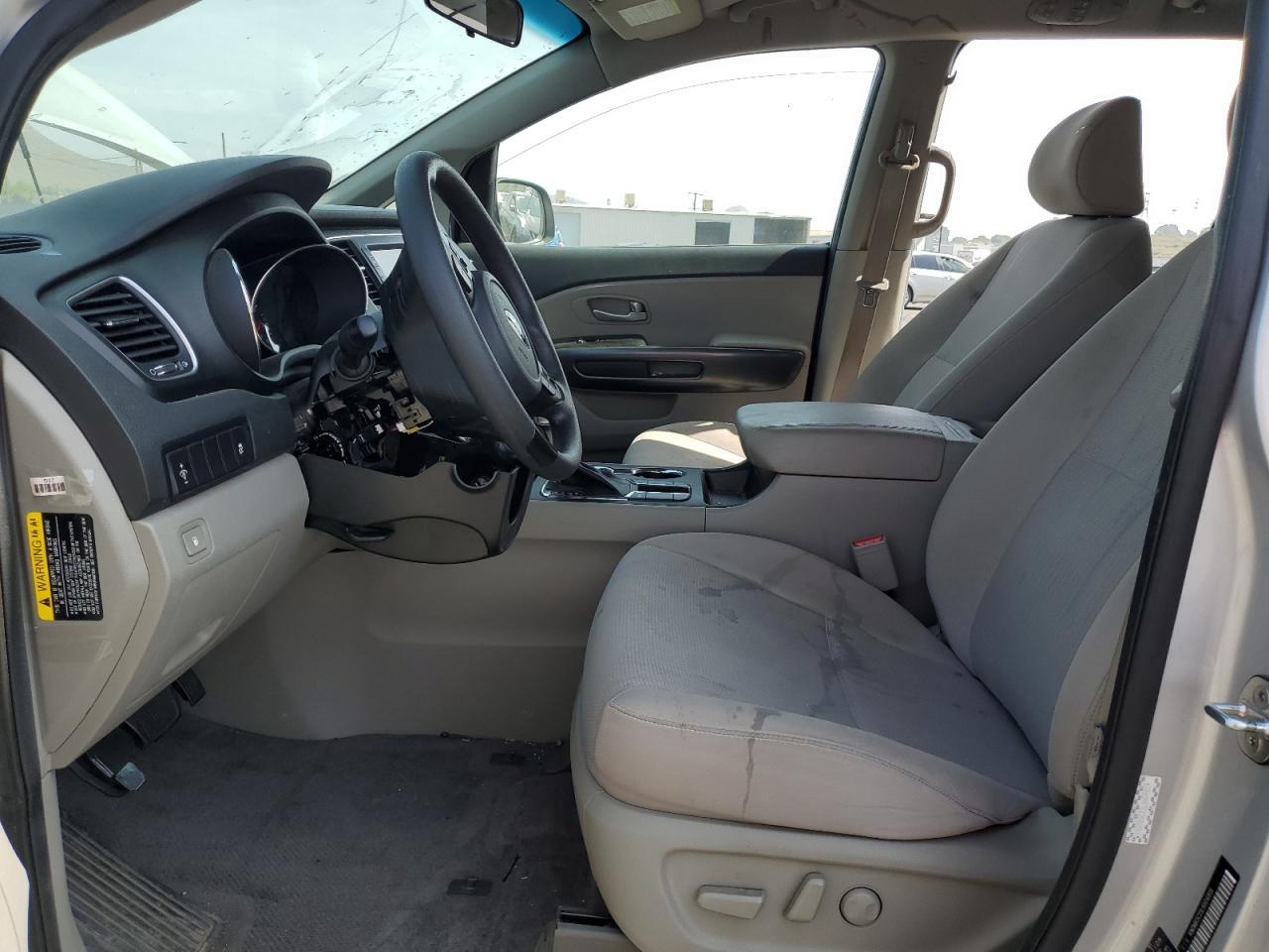 2020 Kia Sedona Lx - Фото 7