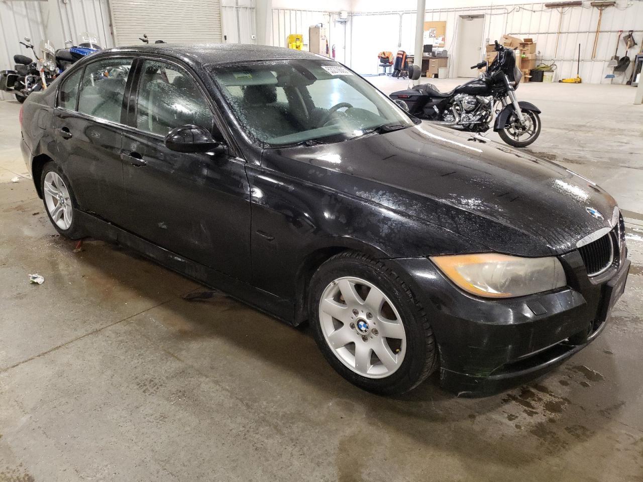 2008 BMW 328 Xi - Image 4