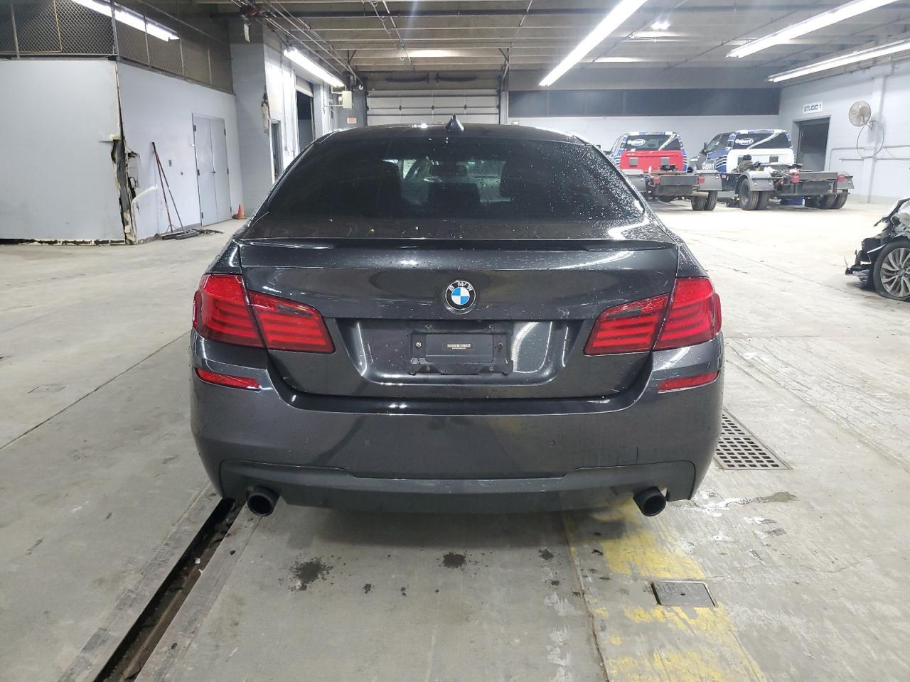 2013 BMW 535 Xi - Фото 6
