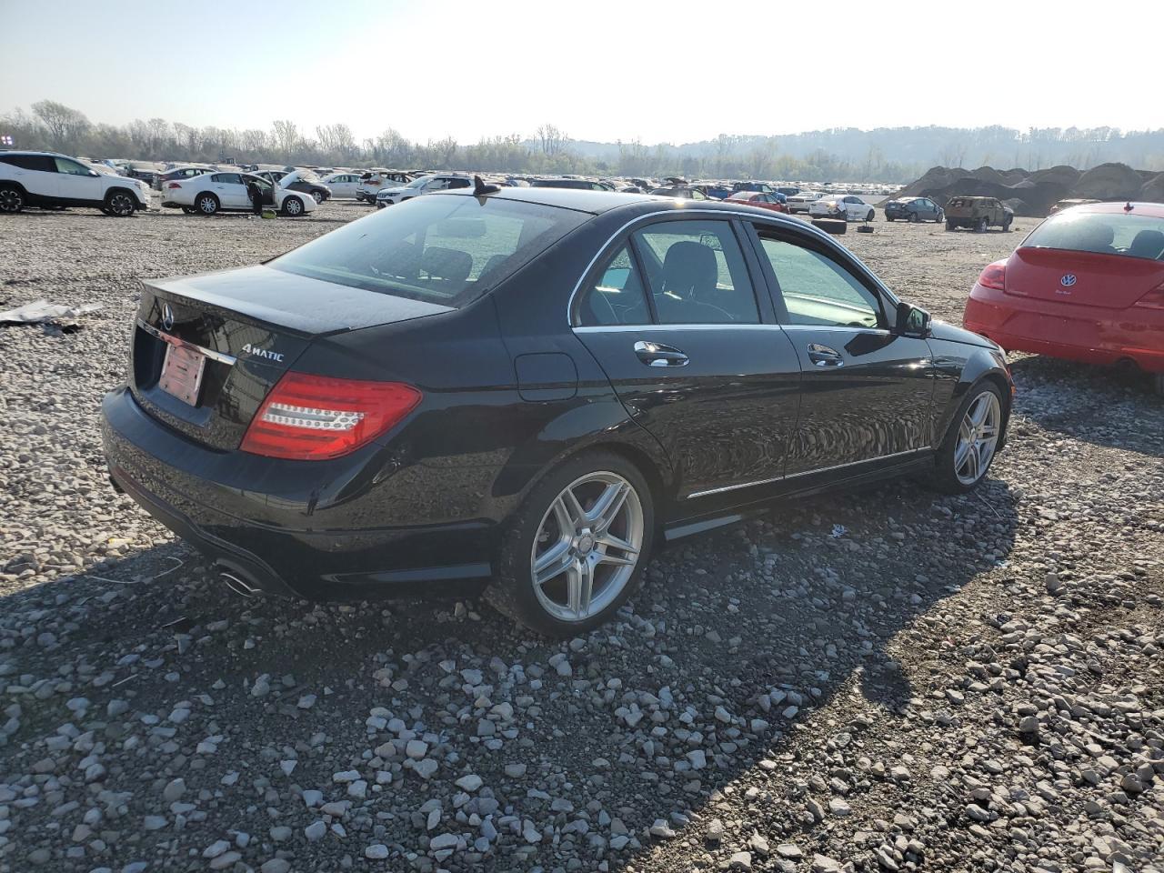 2014 Mercedes-Benz C 300 4Matic - Фото 3