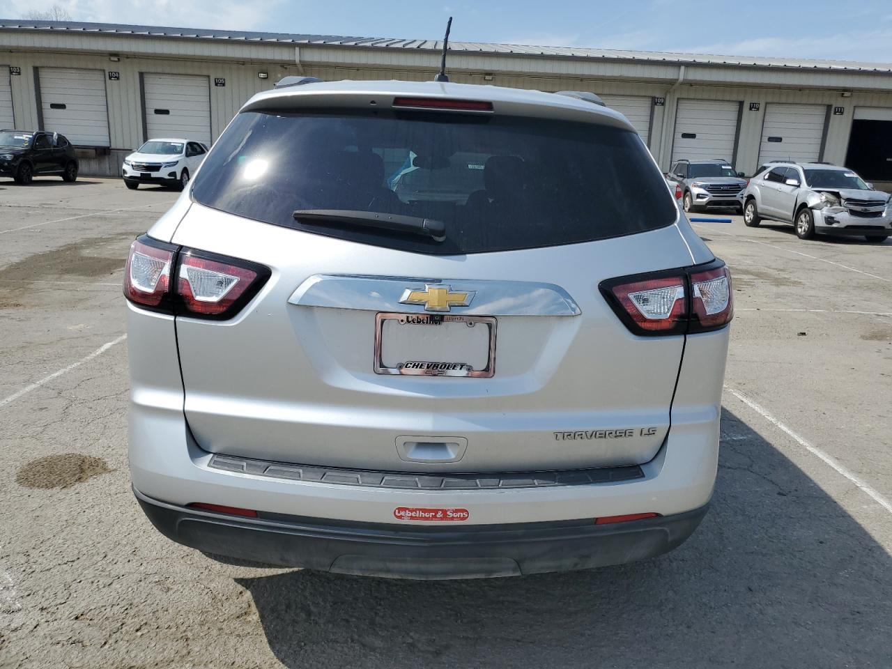 2015 Chevrolet Traverse Ls - Фото 6