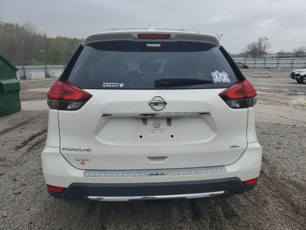 2017 Nissan Rogue S - Image 6