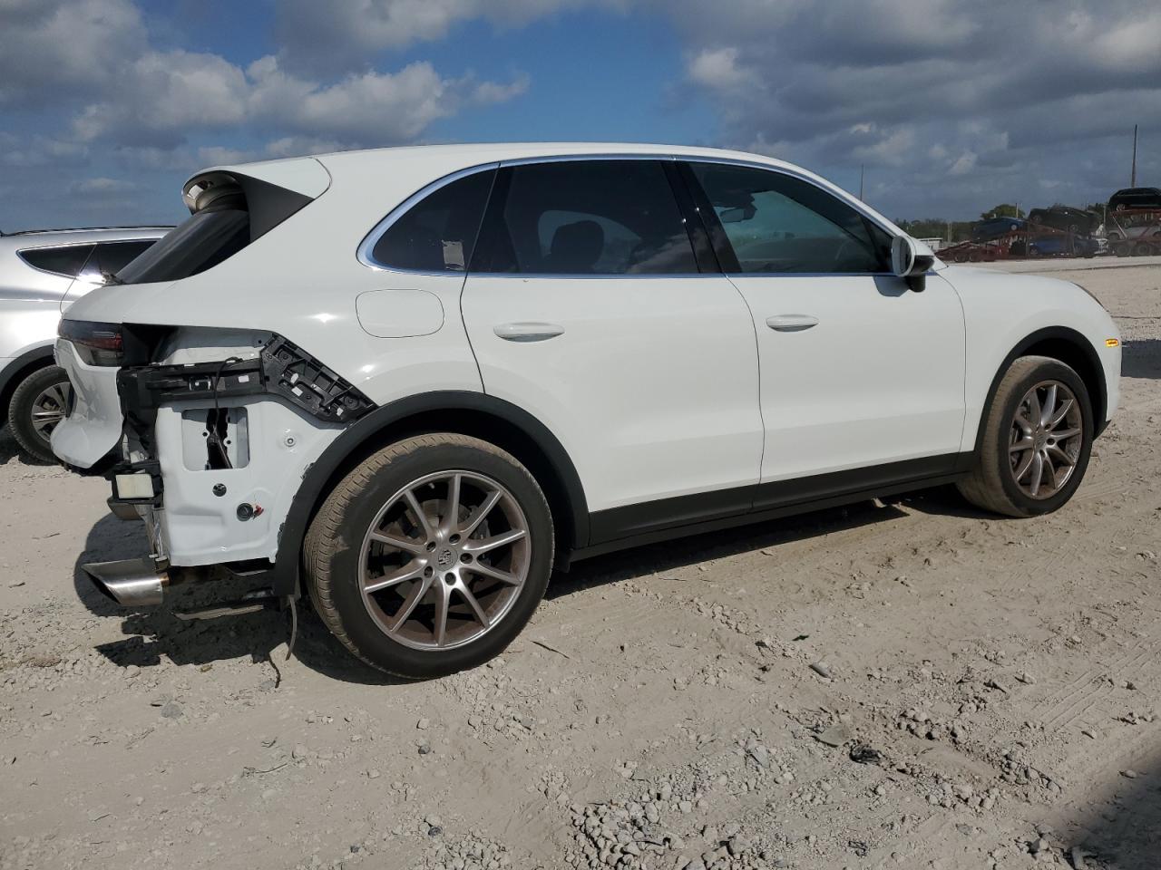 2023 Porsche Cayenne Base - Фото 3