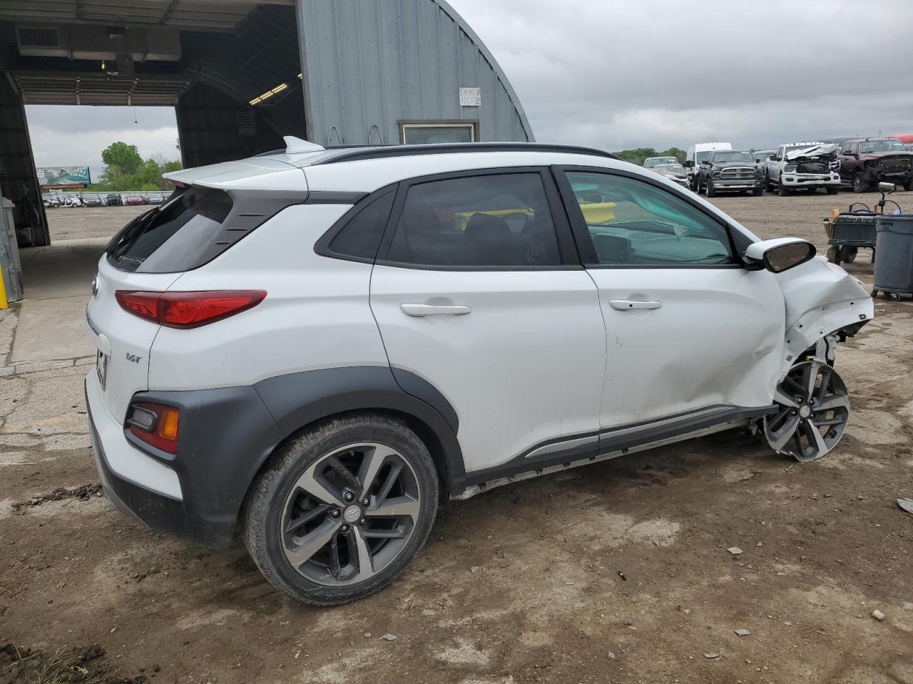 2021 Hyundai Kona Limited - Image 3