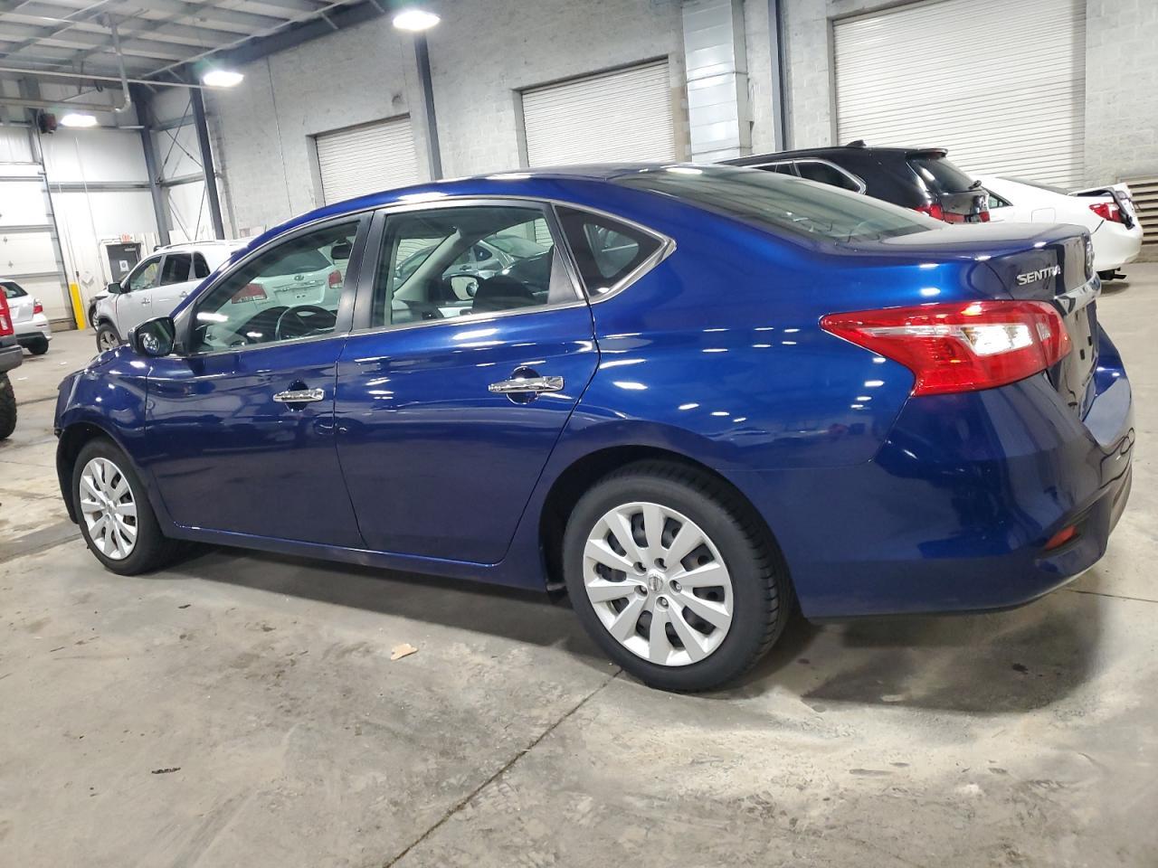 2019 Nissan Sentra S - Фото 2