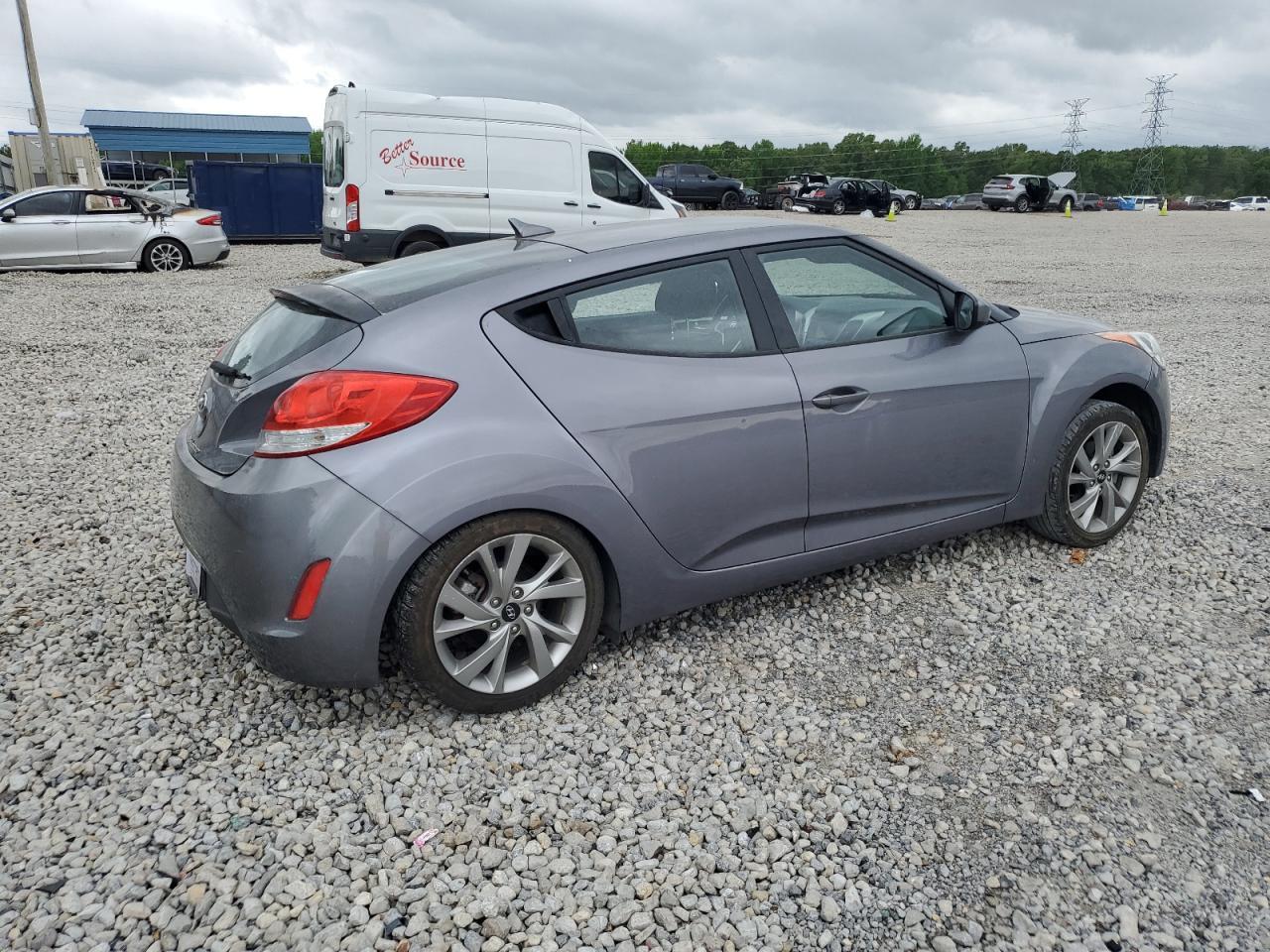 2016 Hyundai Veloster - Image 4