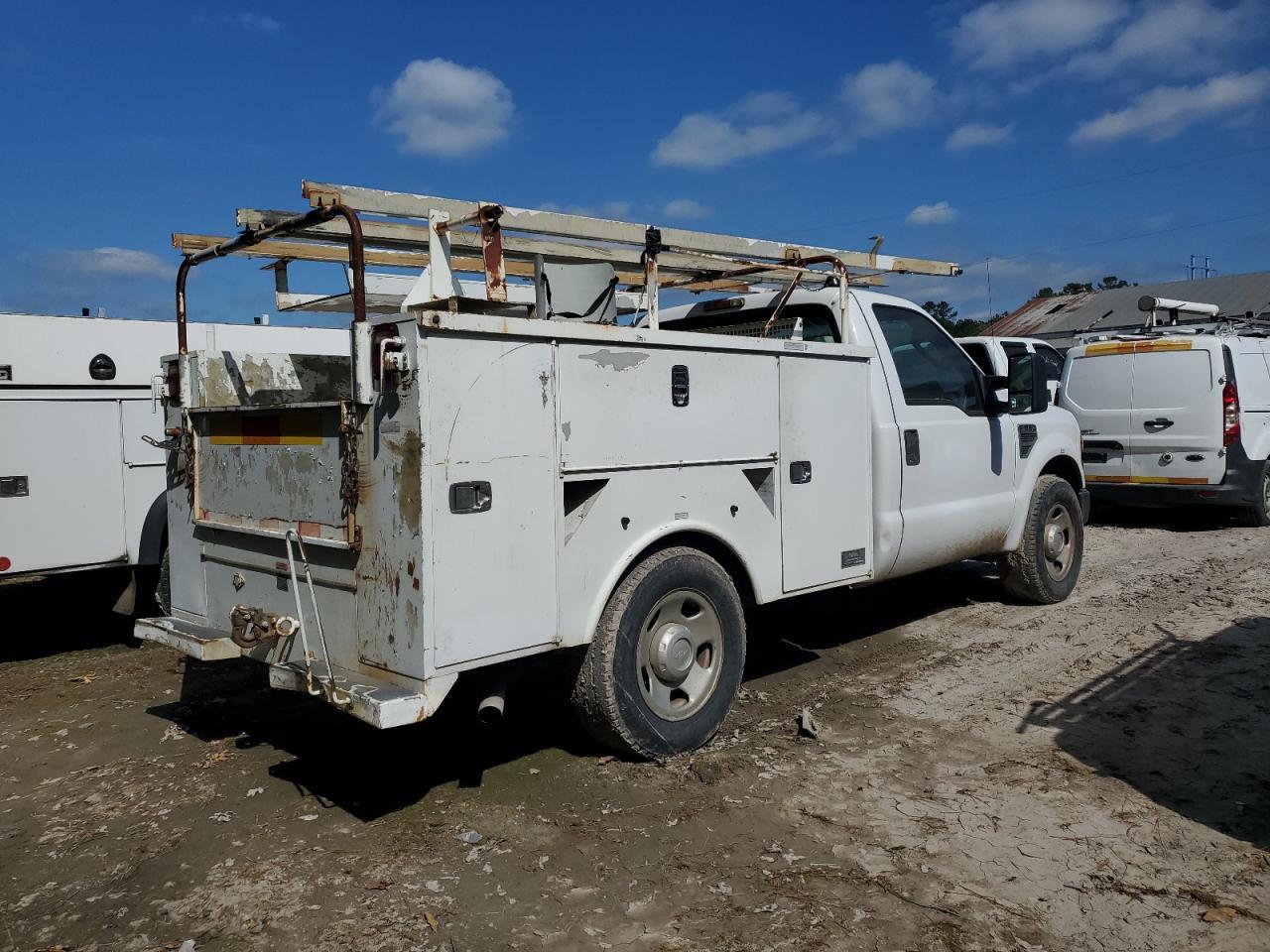 2008 Ford F350 Srw Super Duty - Image 3