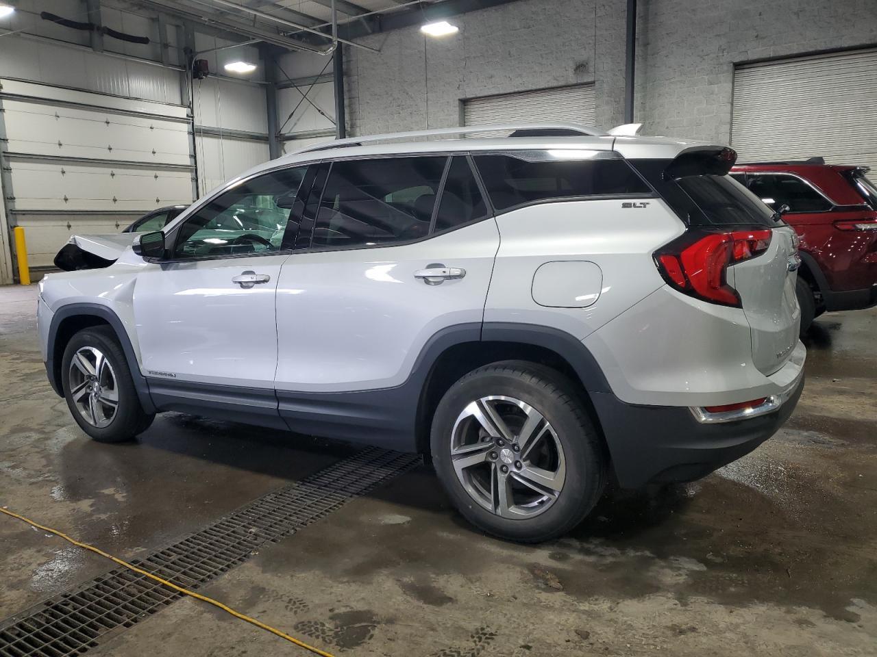 2020 GMC Terrain Slt - Фото 2