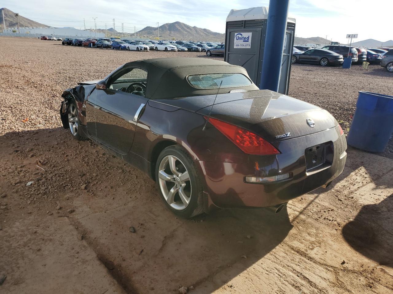 2006 Nissan 350Z Roadster - Image 2