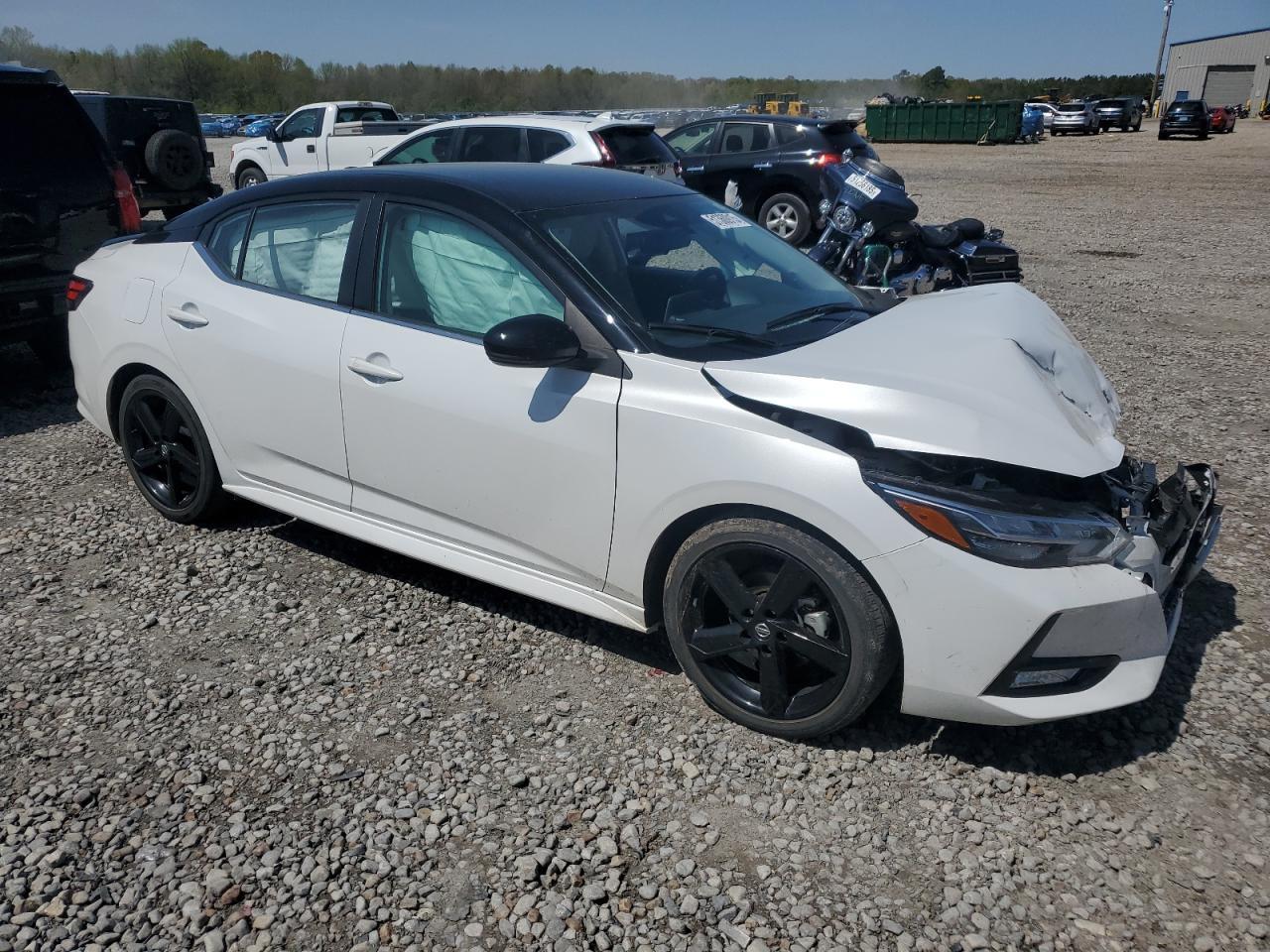 2023 Nissan Sentra Sr - Image 4