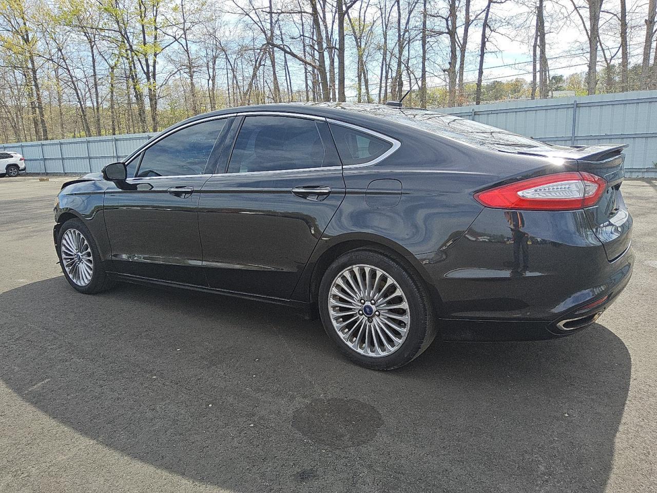 2013 Ford Fusion Titanium - Фото 2