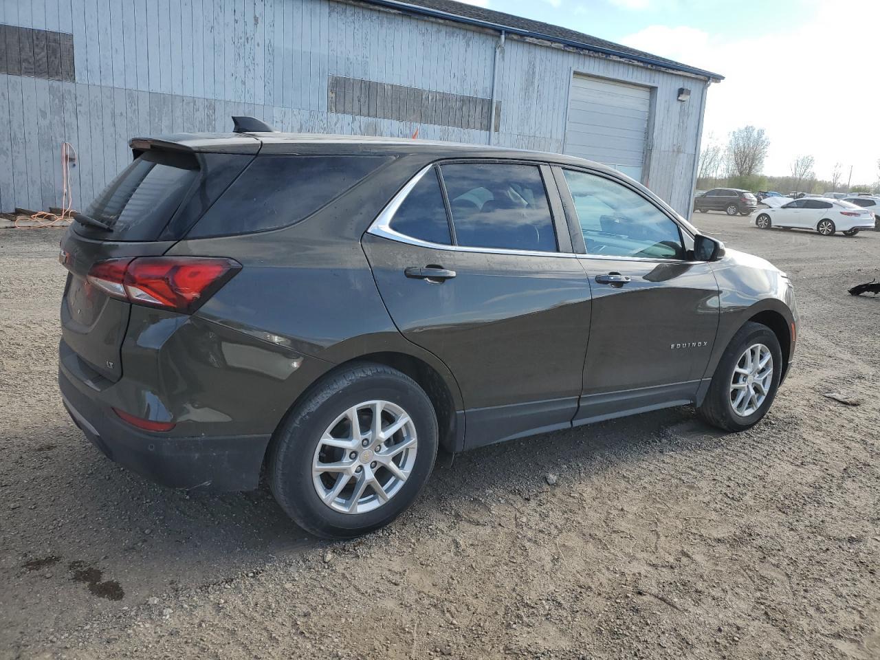2023 Chevrolet Equinox Lt - Image 3