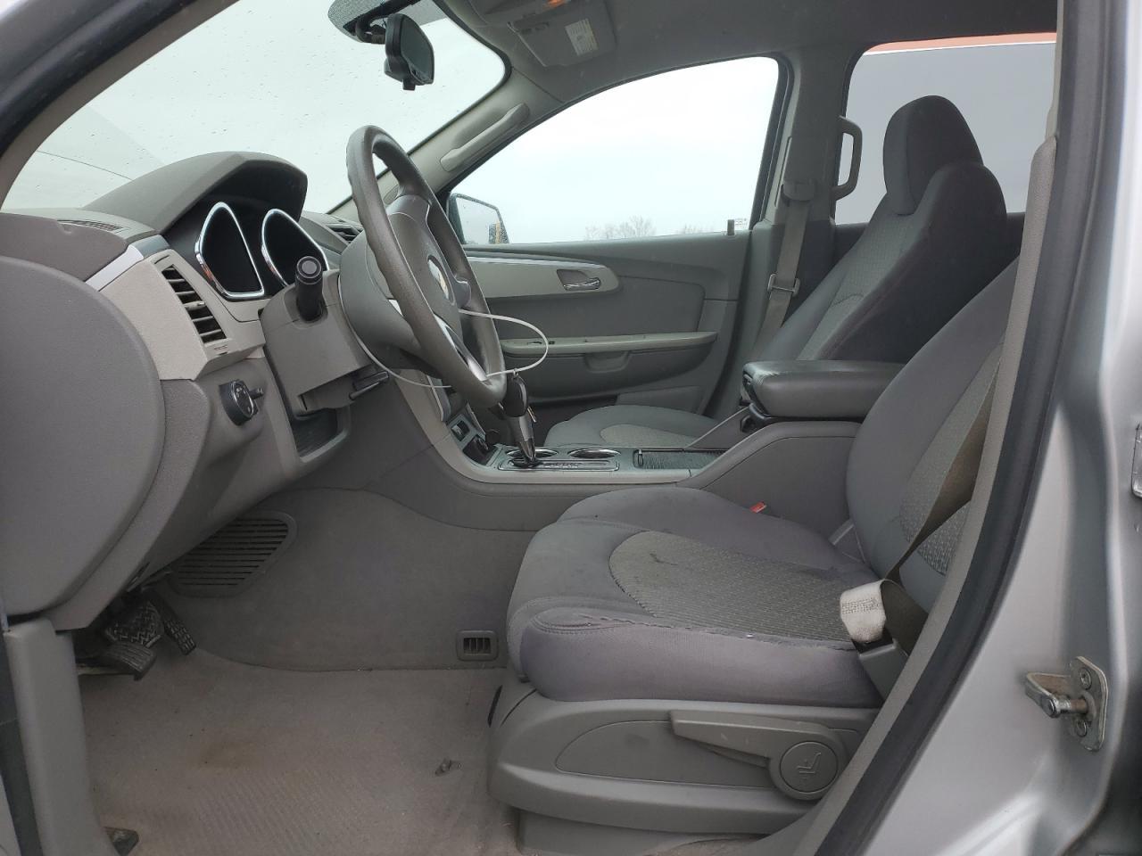 2011 Chevrolet Traverse Ls - Фото 7