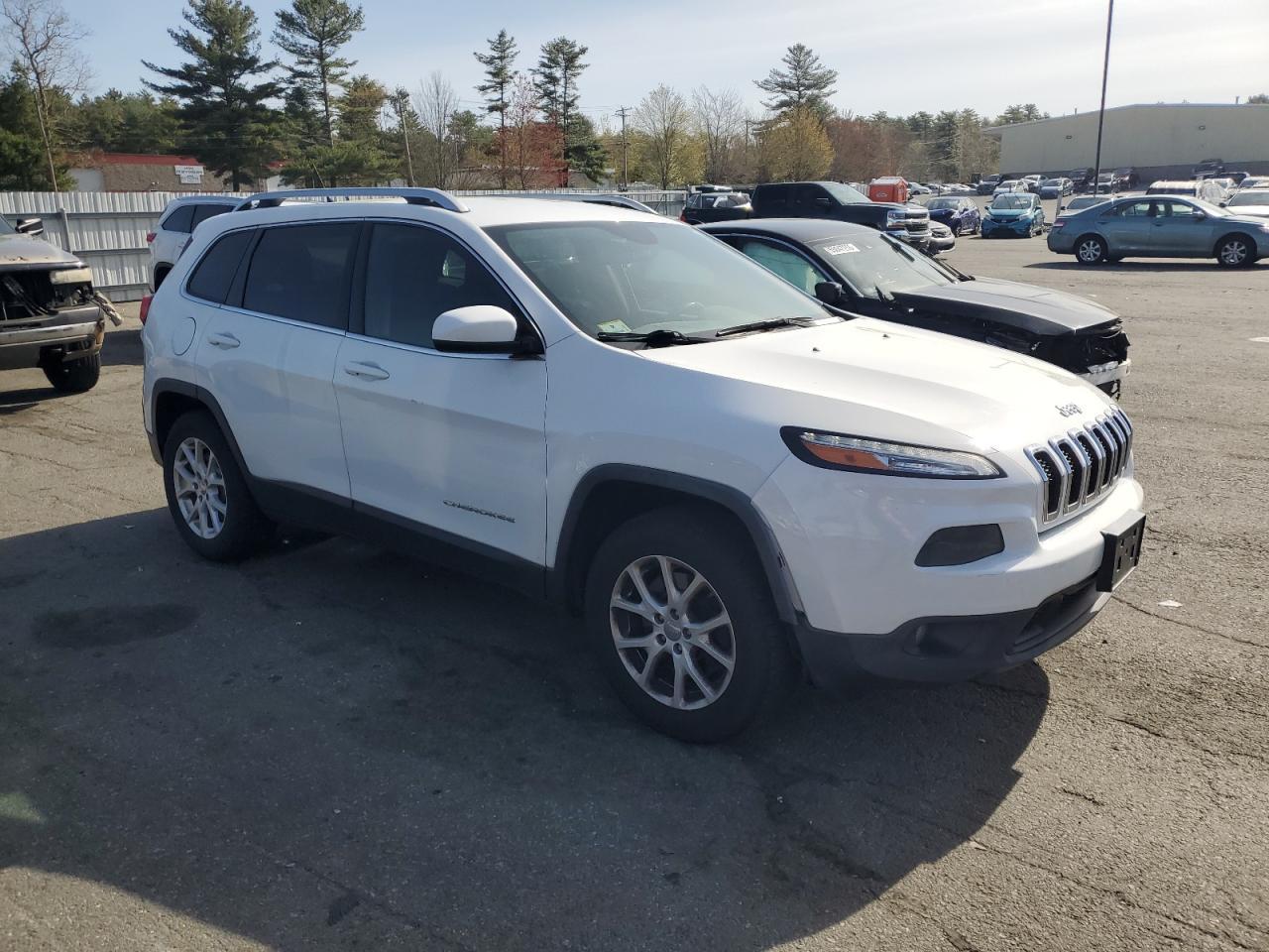 2015 Jeep Cherokee Latitude - Image 4