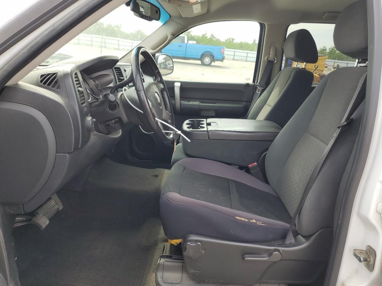 2007 Chevrolet Silverado C1500 Crew Cab - Image 7