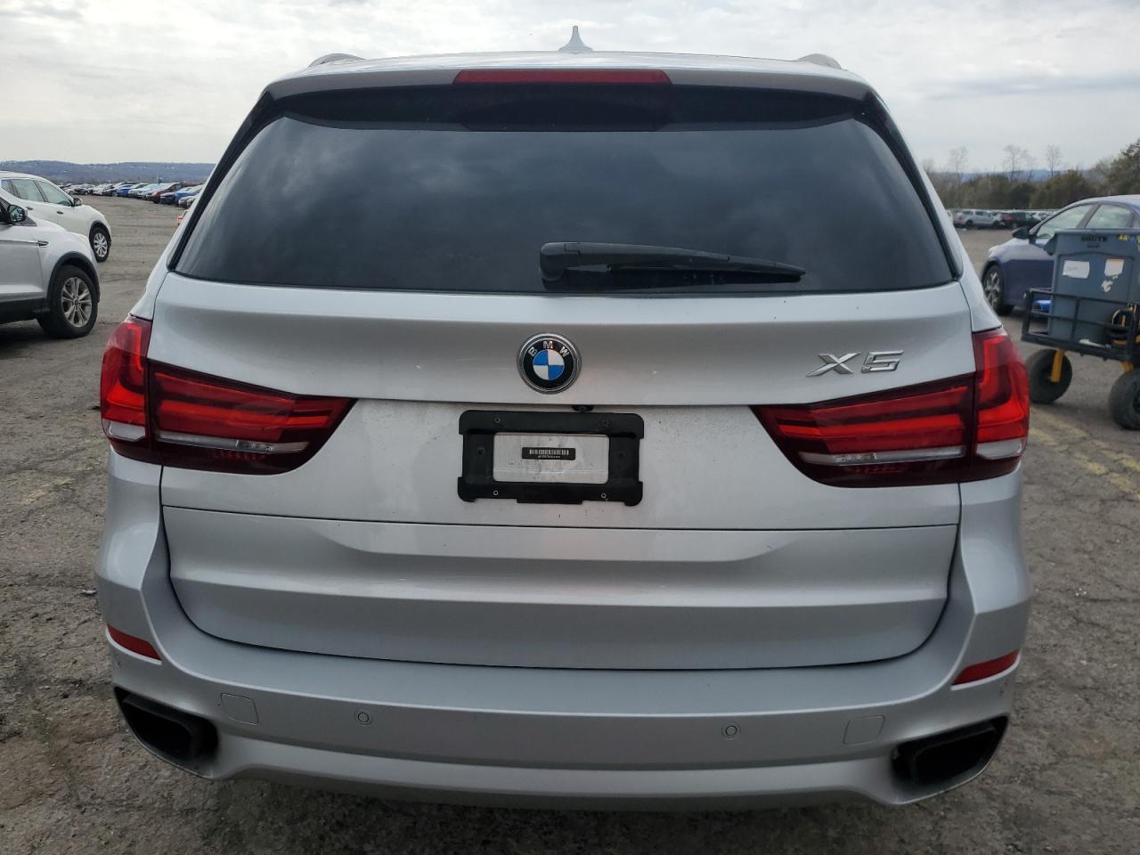 2016 BMW X5 xDrive50I - Фото 6