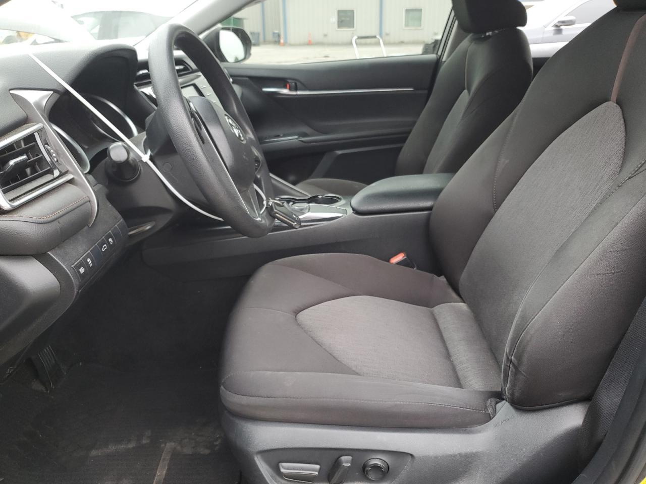 2018 Toyota Camry L - Фото 7