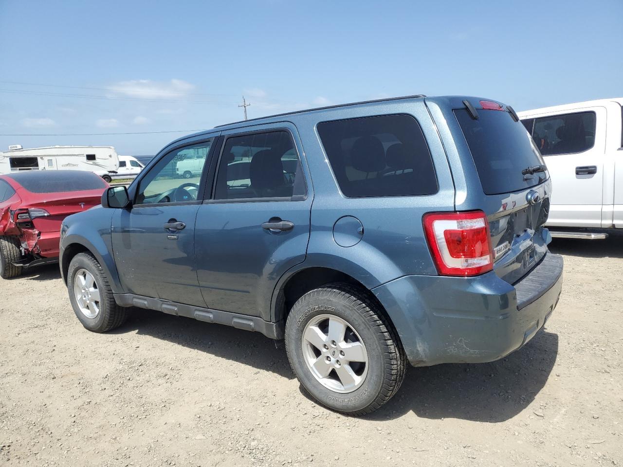 2012 Ford Escape - Фото 2
