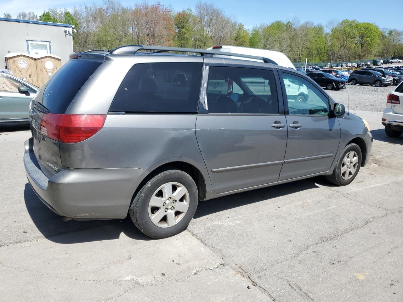 2005 Toyota Sienna - Фото 3