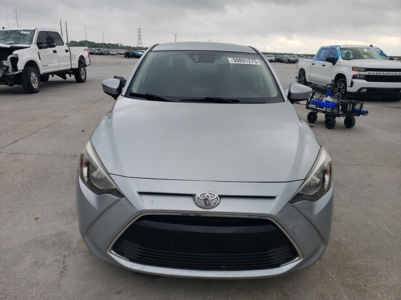2017 Toyota Yaris Ia - Фото 5