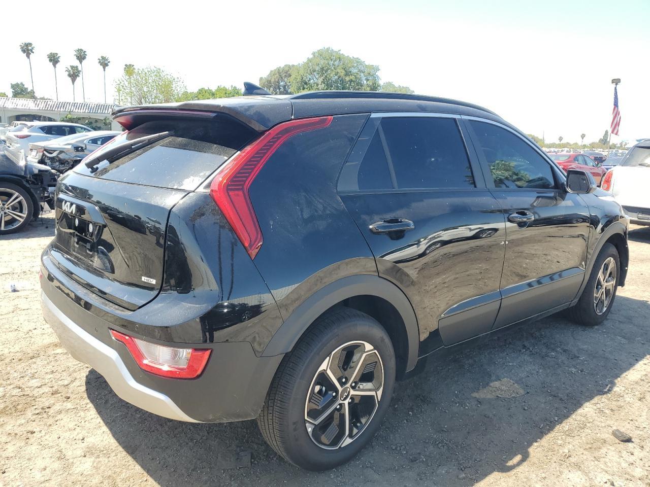 2025 Kia Niro Ex - Фото 3