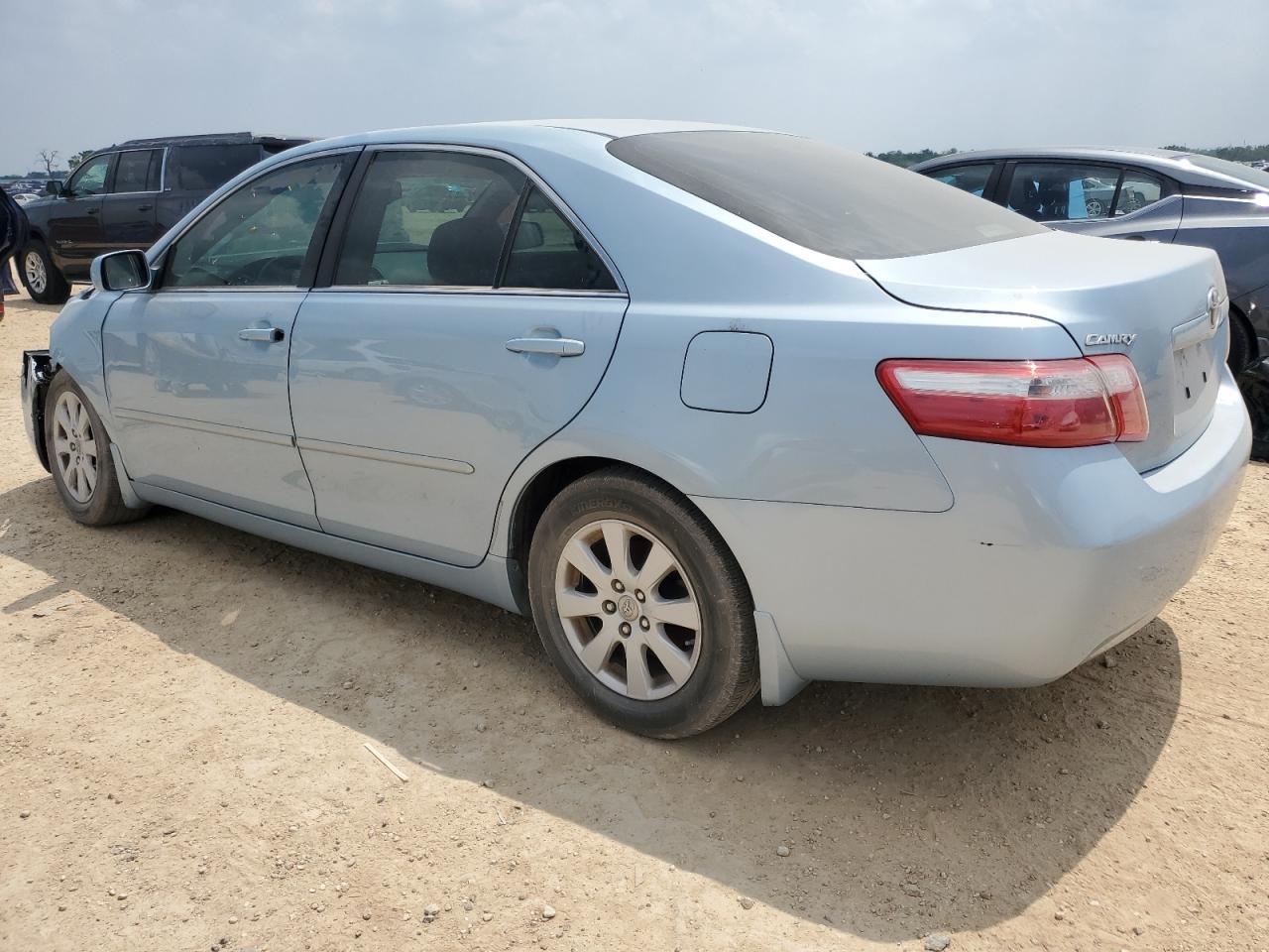 2009 Toyota Camry Base - Image 2
