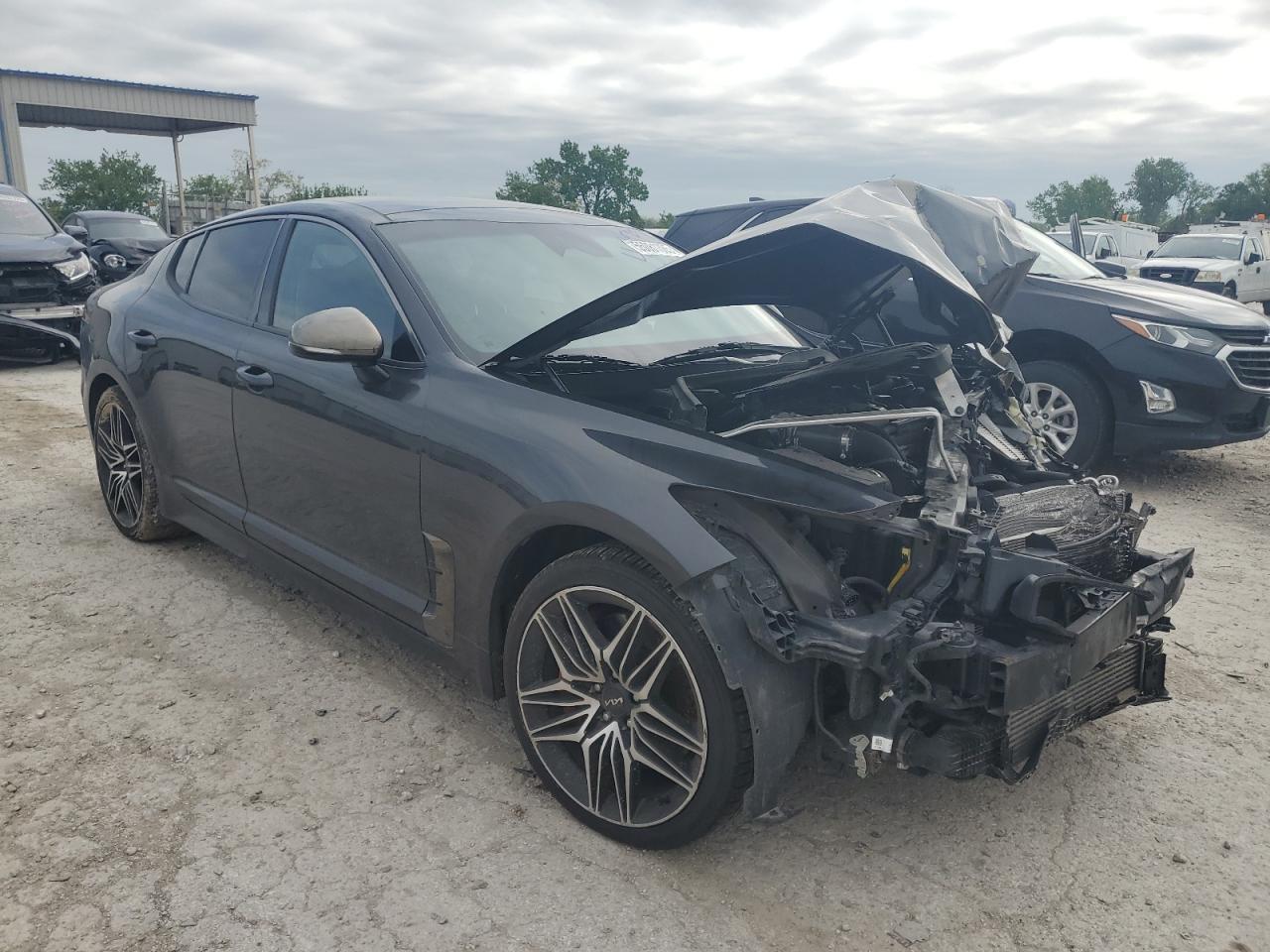 2022 Kia Stinger Gt1 - Фото 4