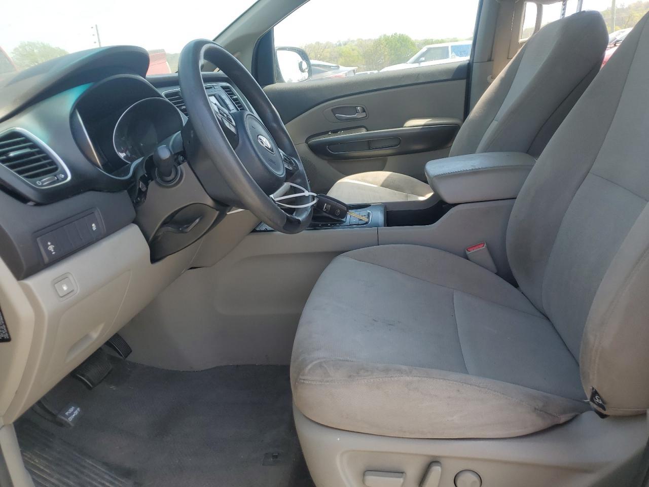 2015 Kia Sedona Lx - Фото 7