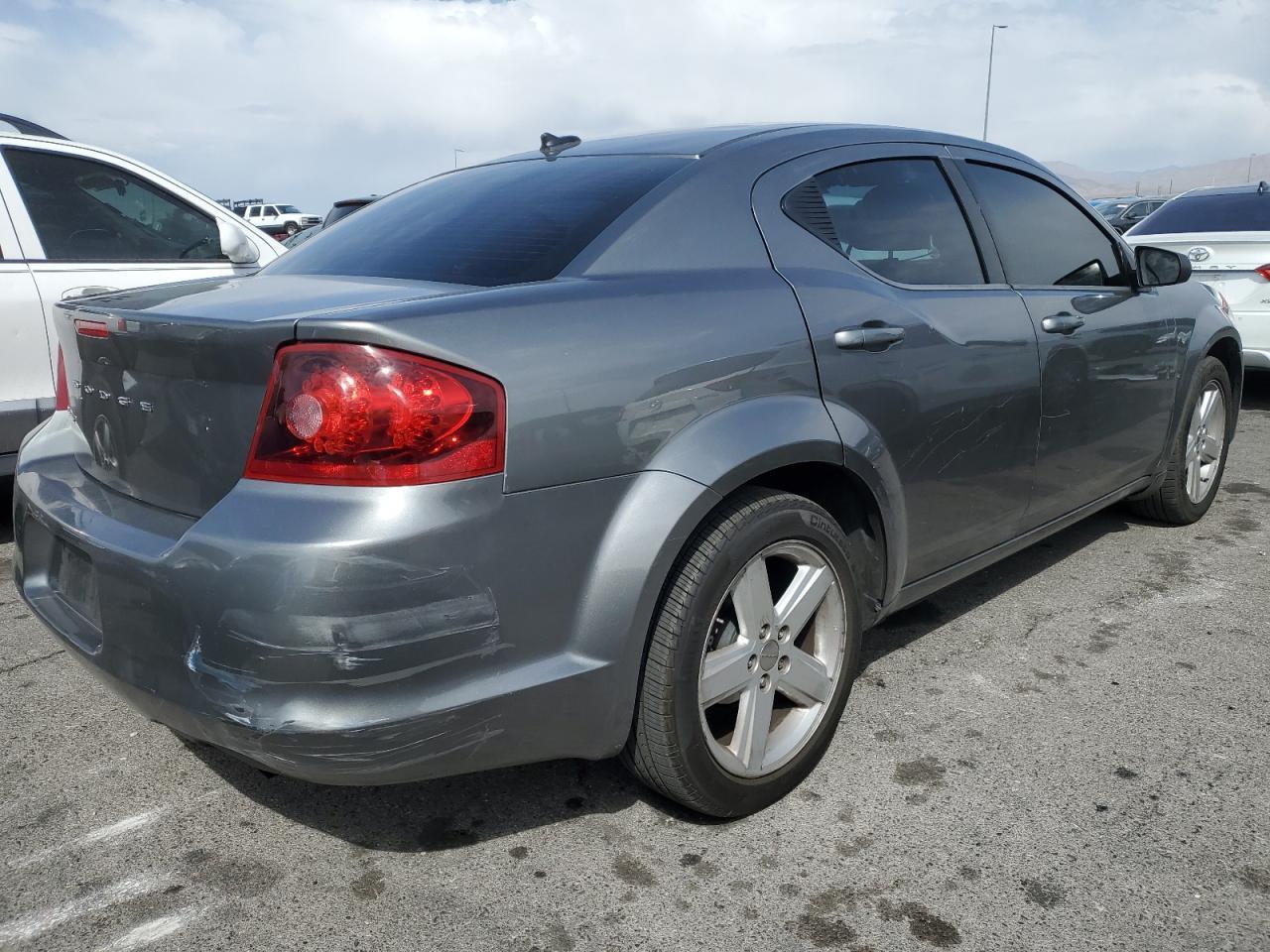 2013 Dodge Avenger Se - Фото 3