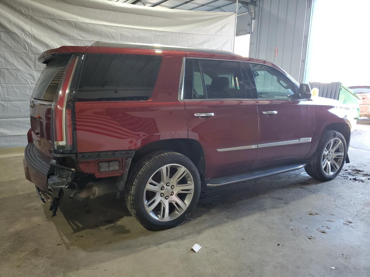 2020 Cadillac Escalade Luxury - Image 3