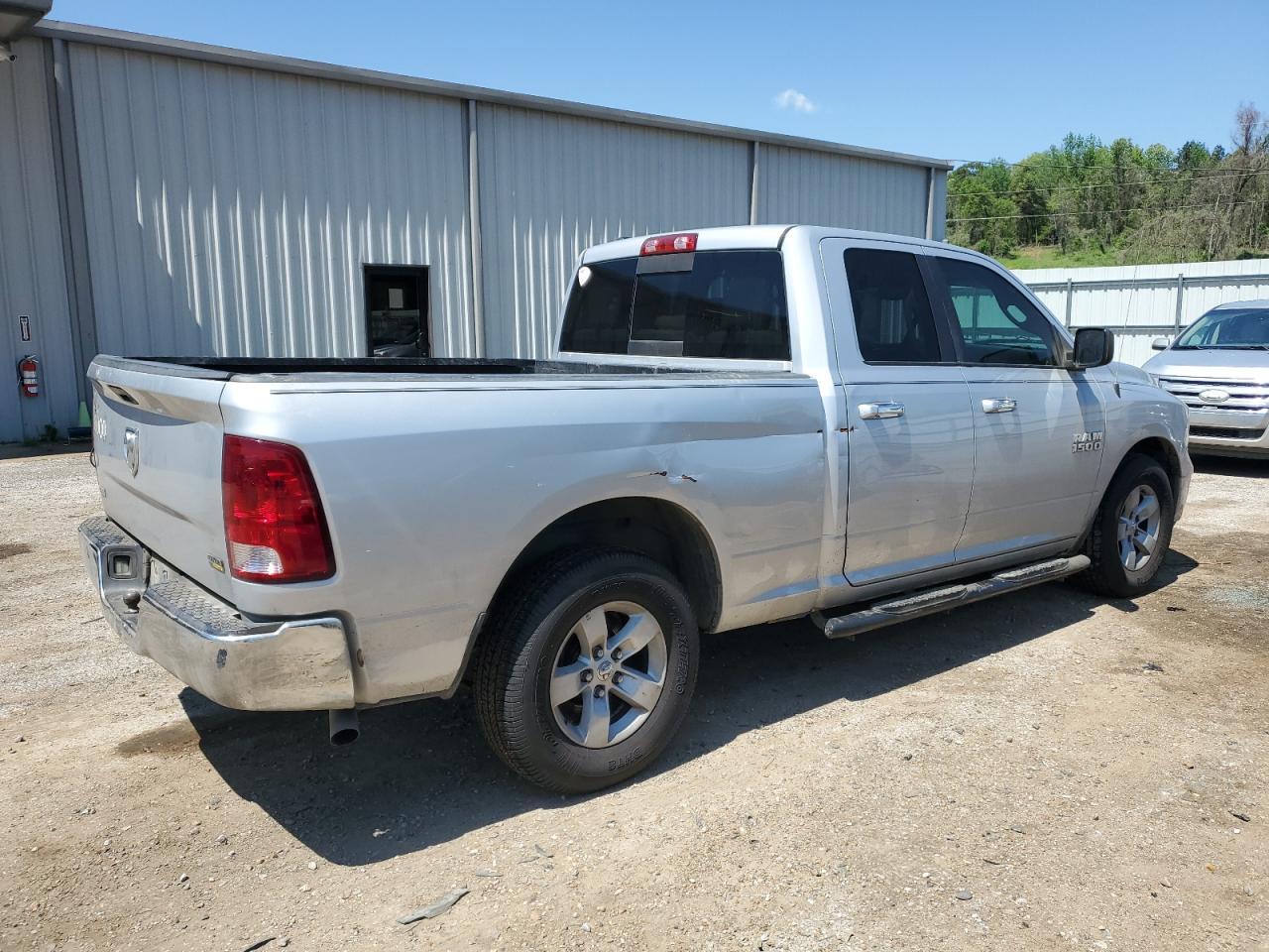 2016 Ram 1500 Slt - Image 3