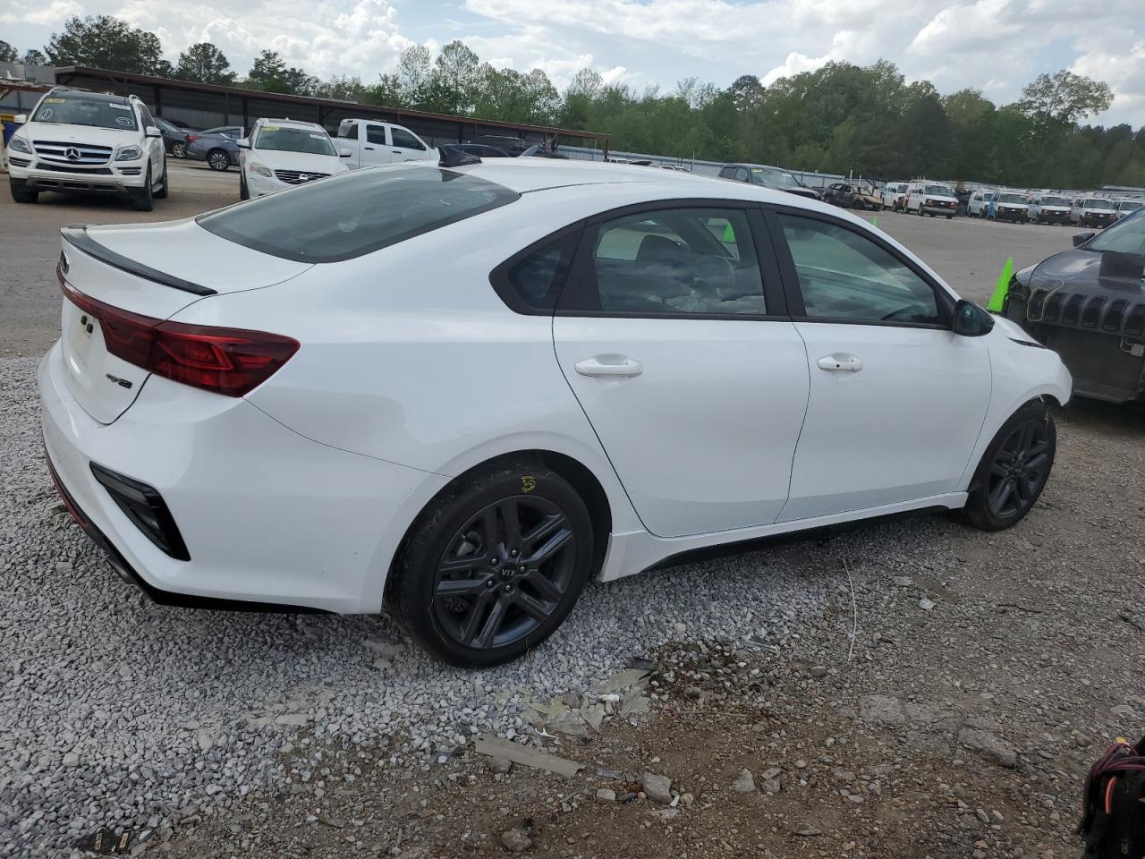 2021 Kia Forte Gt Line - Фото 3