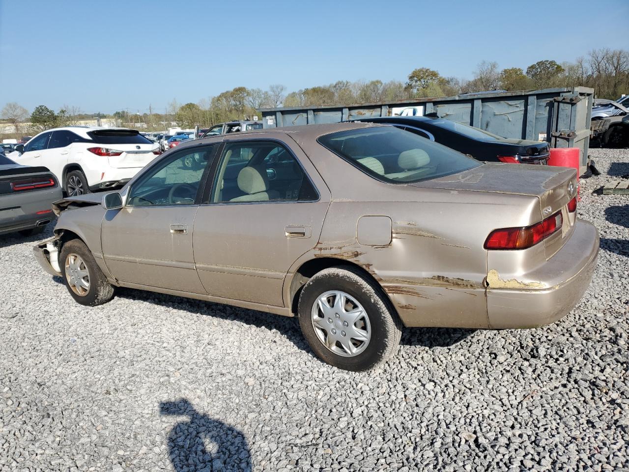 1999 Toyota Camry Le - Image 2