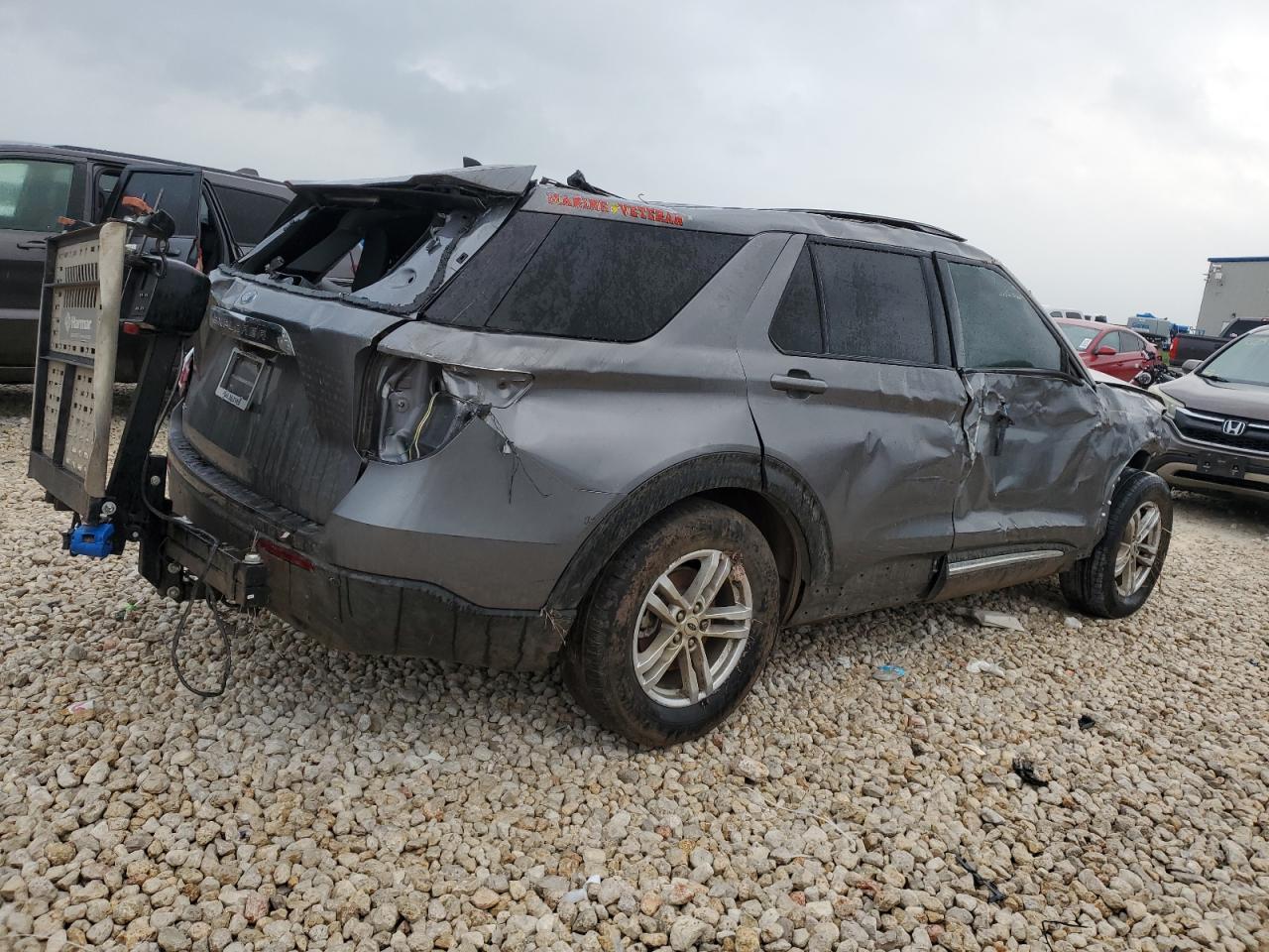 2022 Ford Explorer Xlt - Image 3