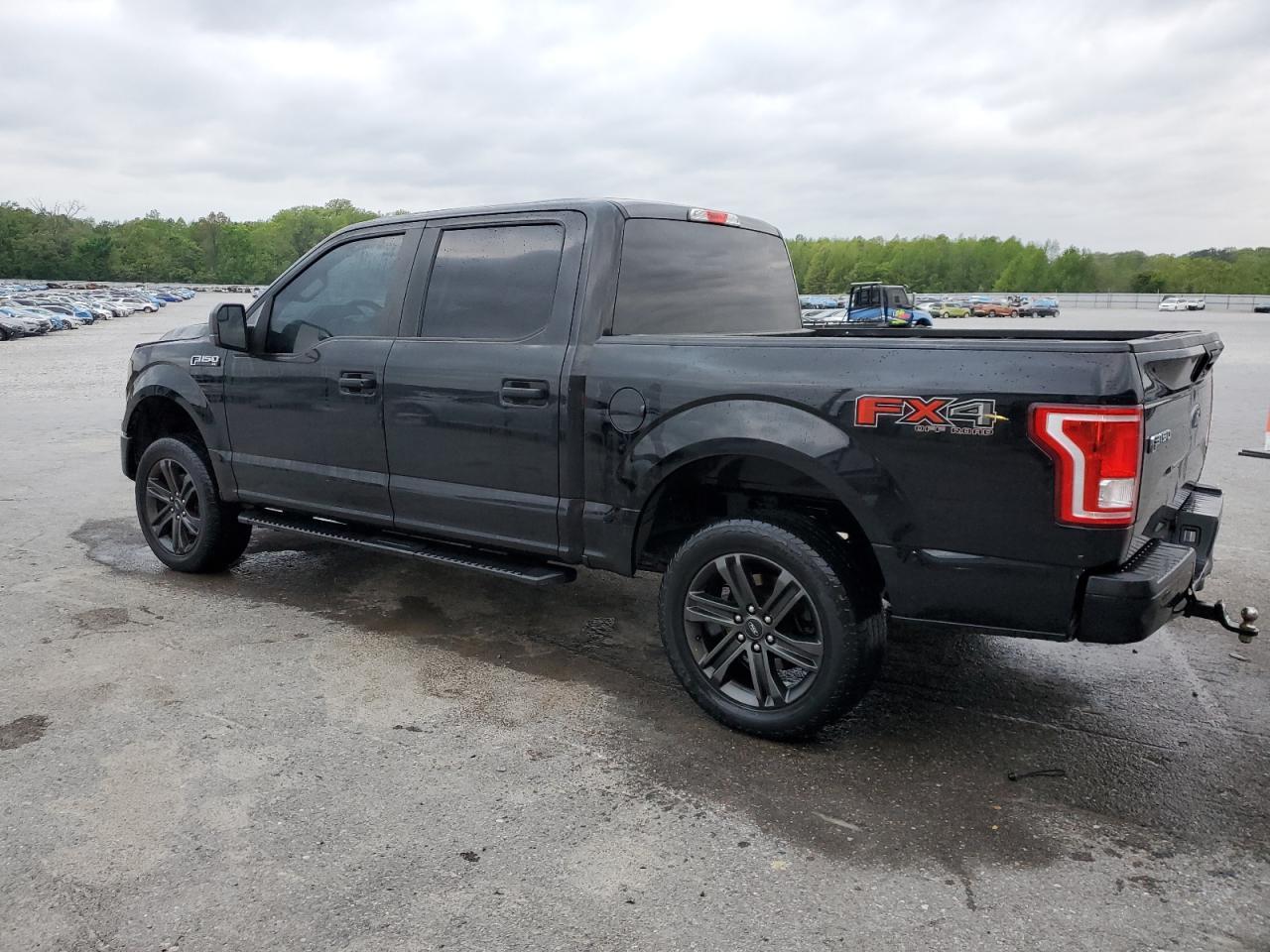 2017 Ford F150 Supercrew - Фото 2