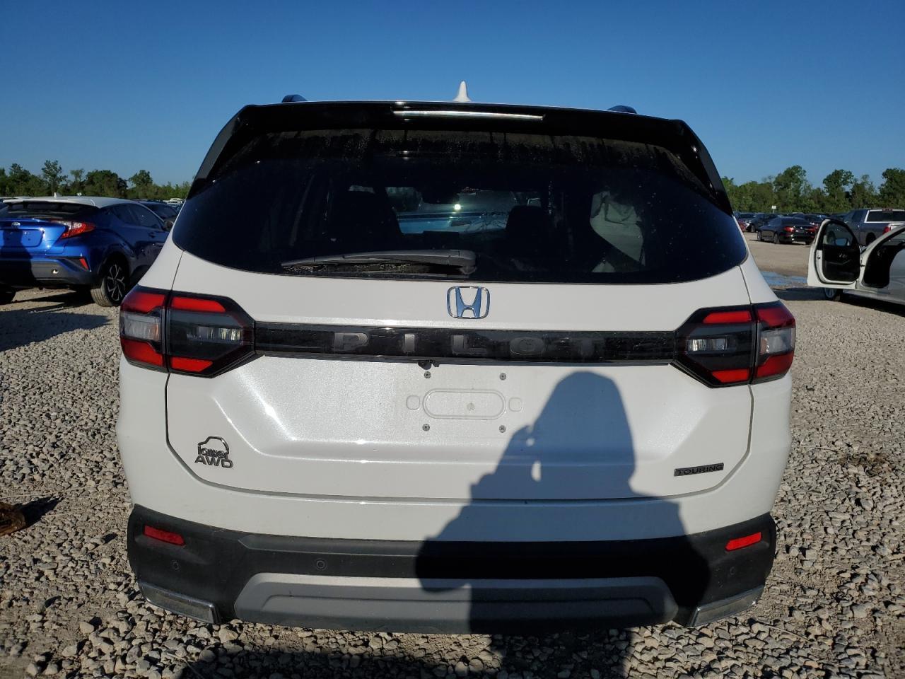 2025 Honda Pilot Touring - Фото 6