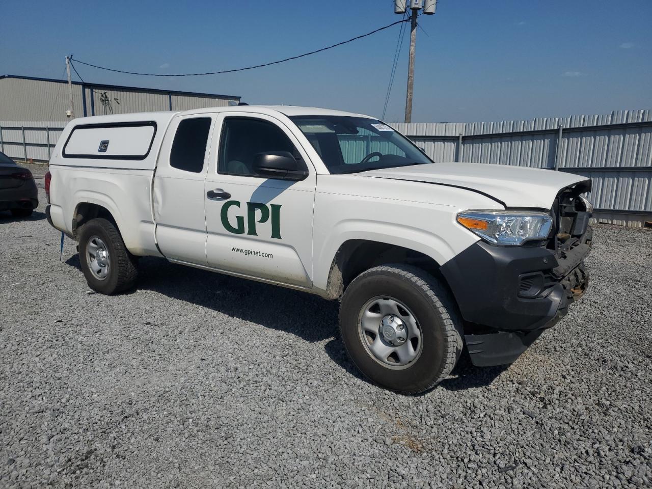 2020 Toyota Tacoma Access Cab - Image 4