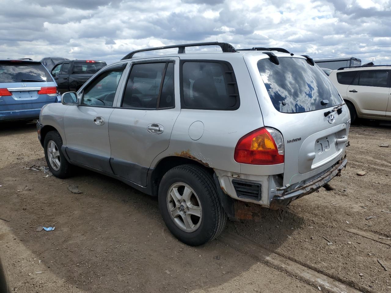 2004 Hyundai Santa Fe Gls - Image 2