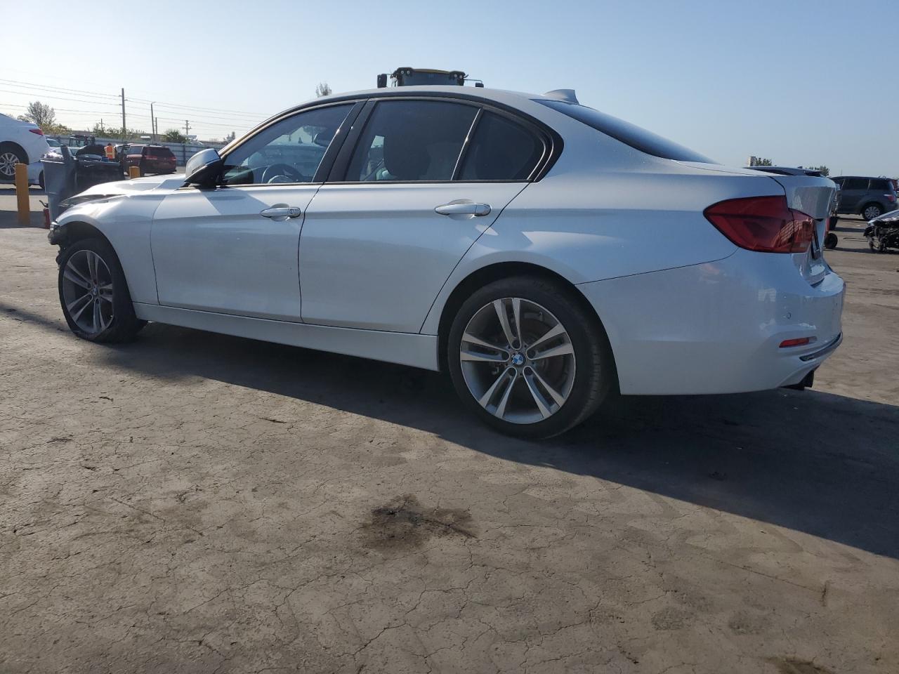 2016 BMW 328 I Sulev - Фото 2