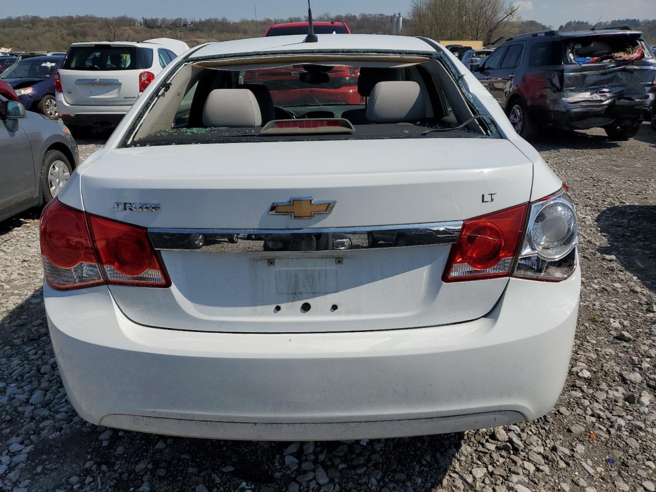 2014 Chevrolet Cruze Lt - Image 6