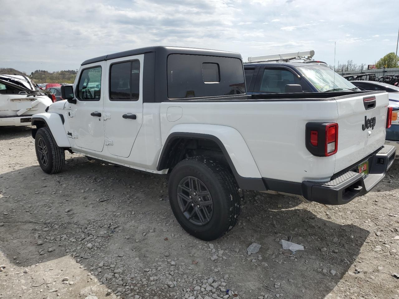 2024 Jeep Gladiator Sport - Фото 2