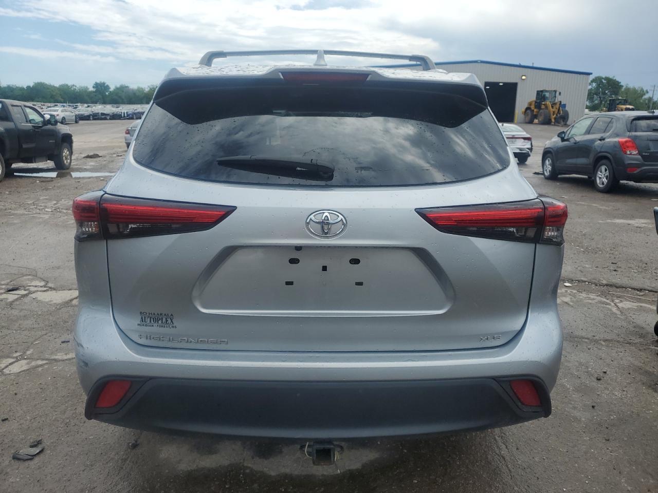 2022 Toyota Highlander Xle - Фото 6