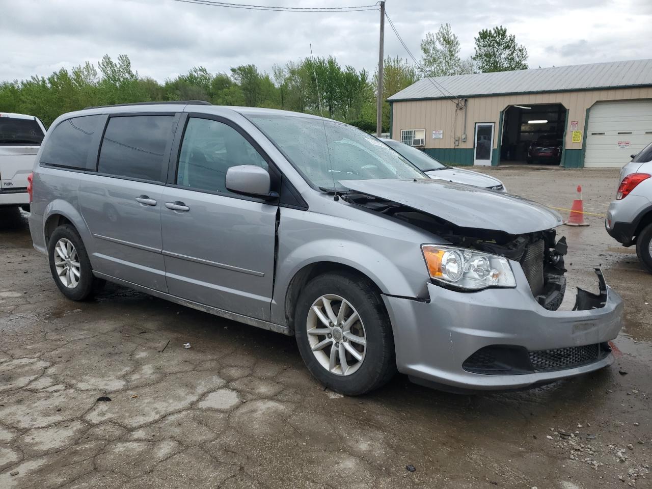 2016 Dodge Grand Caravan Sxt - Фото 4