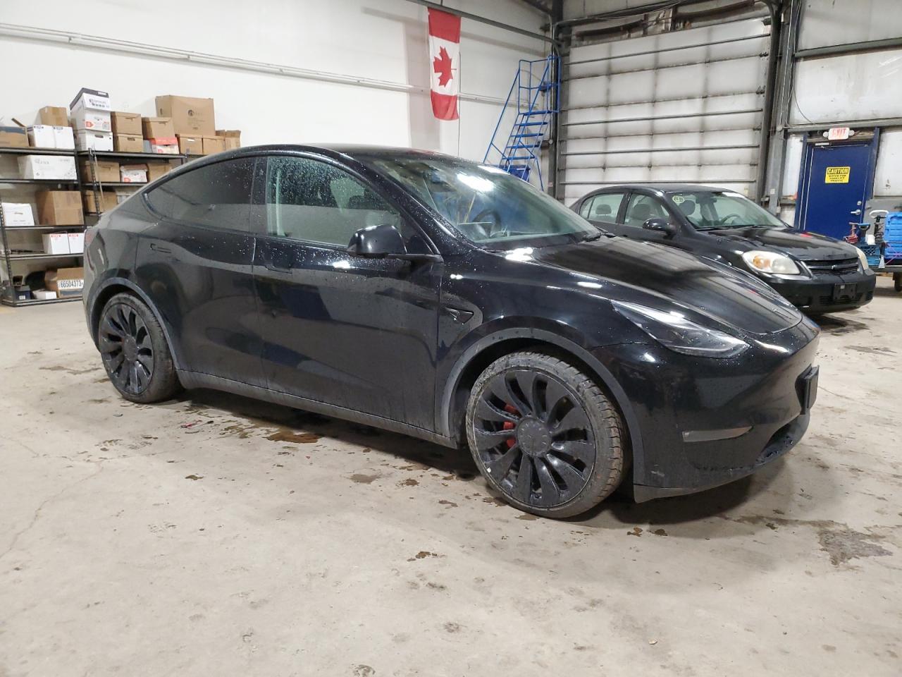 2022 Tesla Model Y - Image 4