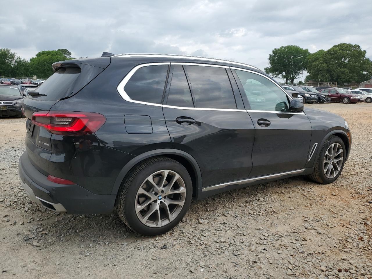 2021 BMW X5 xDrive45E - Image 3