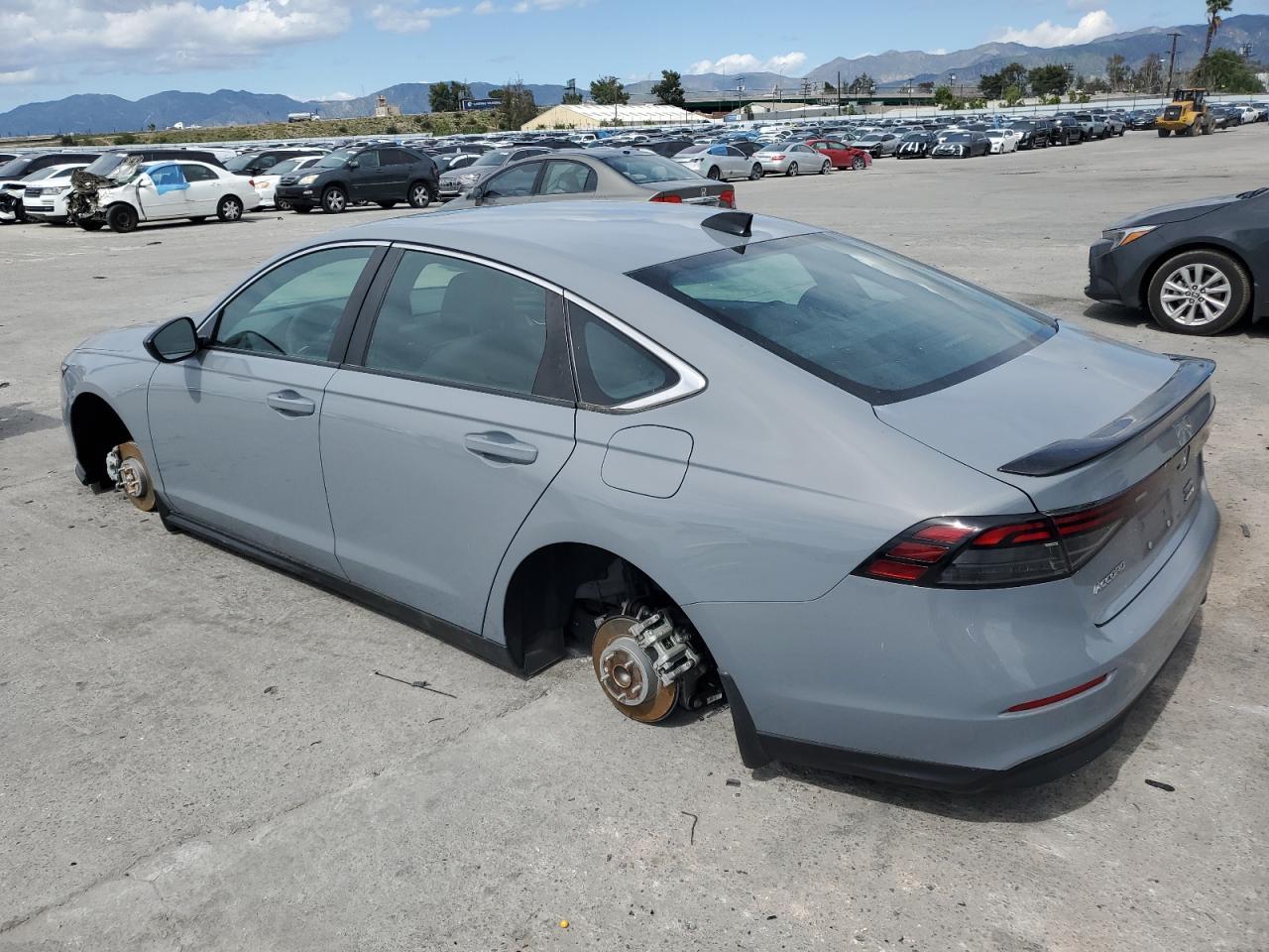 2023 Honda Accord Hybrid Sport - Фото 2