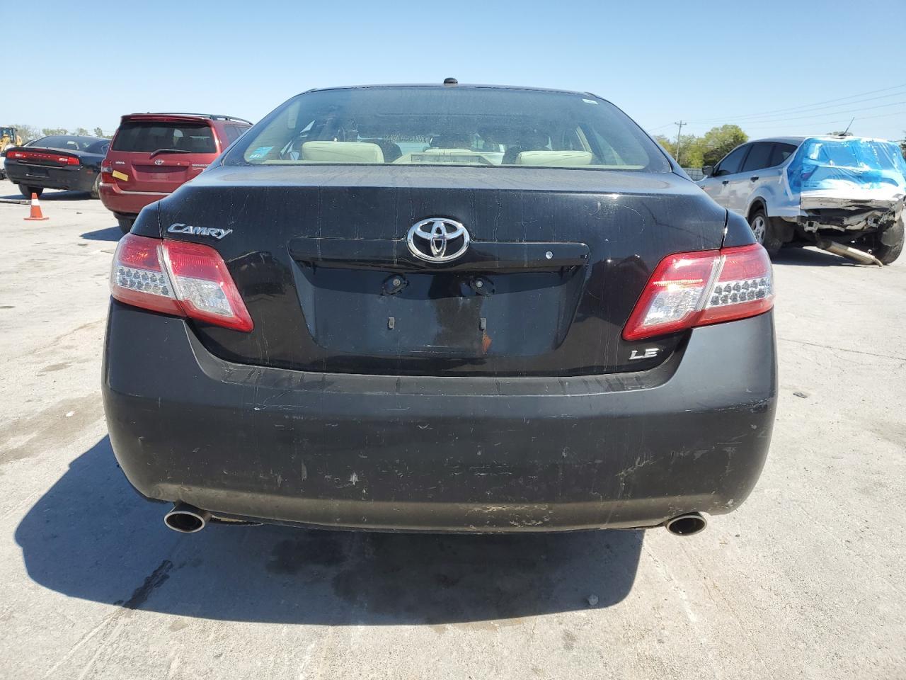 2010 Toyota Camry Se - Фото 6