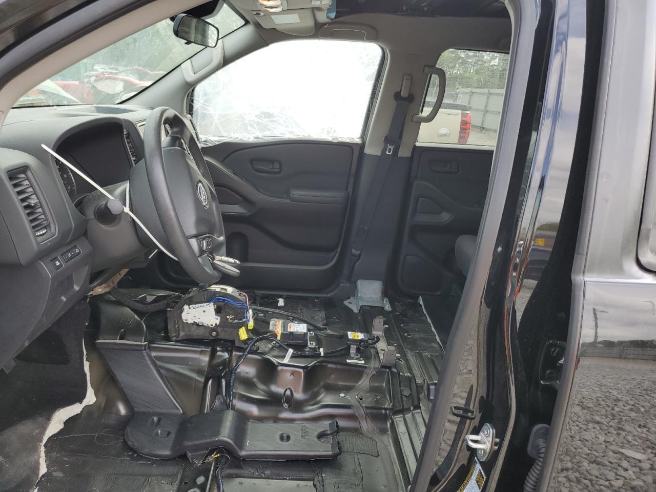 2022 Nissan Frontier S - Фото 7