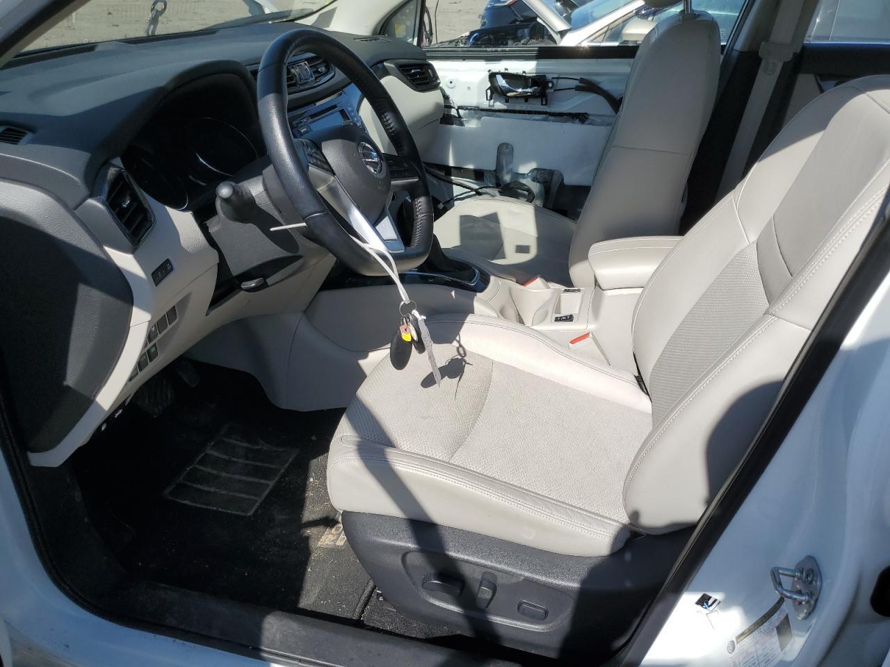 2022 Nissan Rogue Sport Sv - Image 7