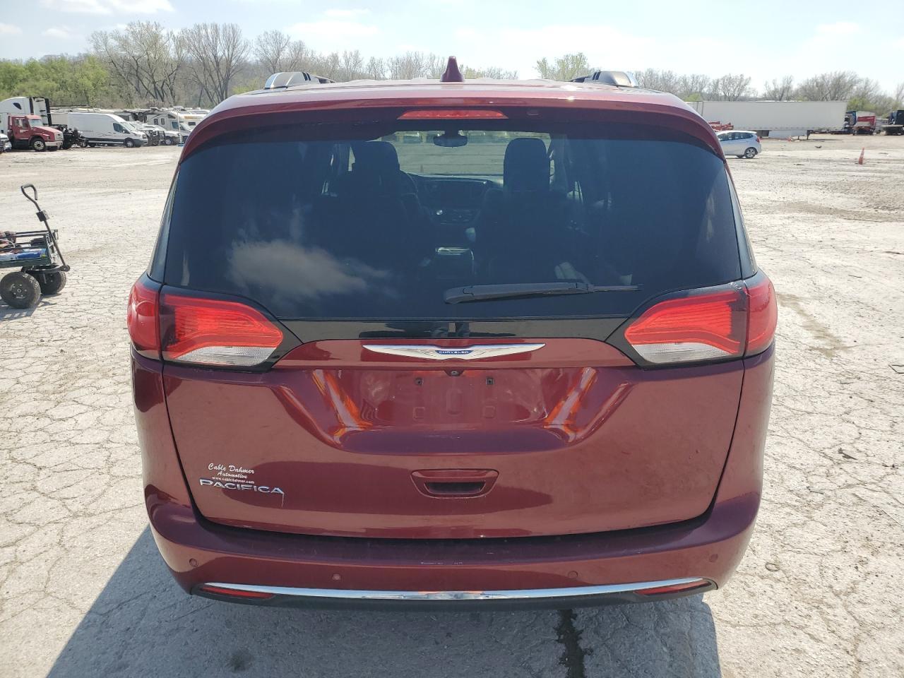 2017 Chrysler Pacifica Touring L Plus - Фото 6